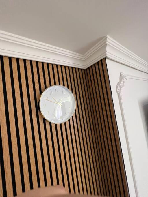 Traum Wohnung Mit Kingsize-Bett Graz Bagian luar foto